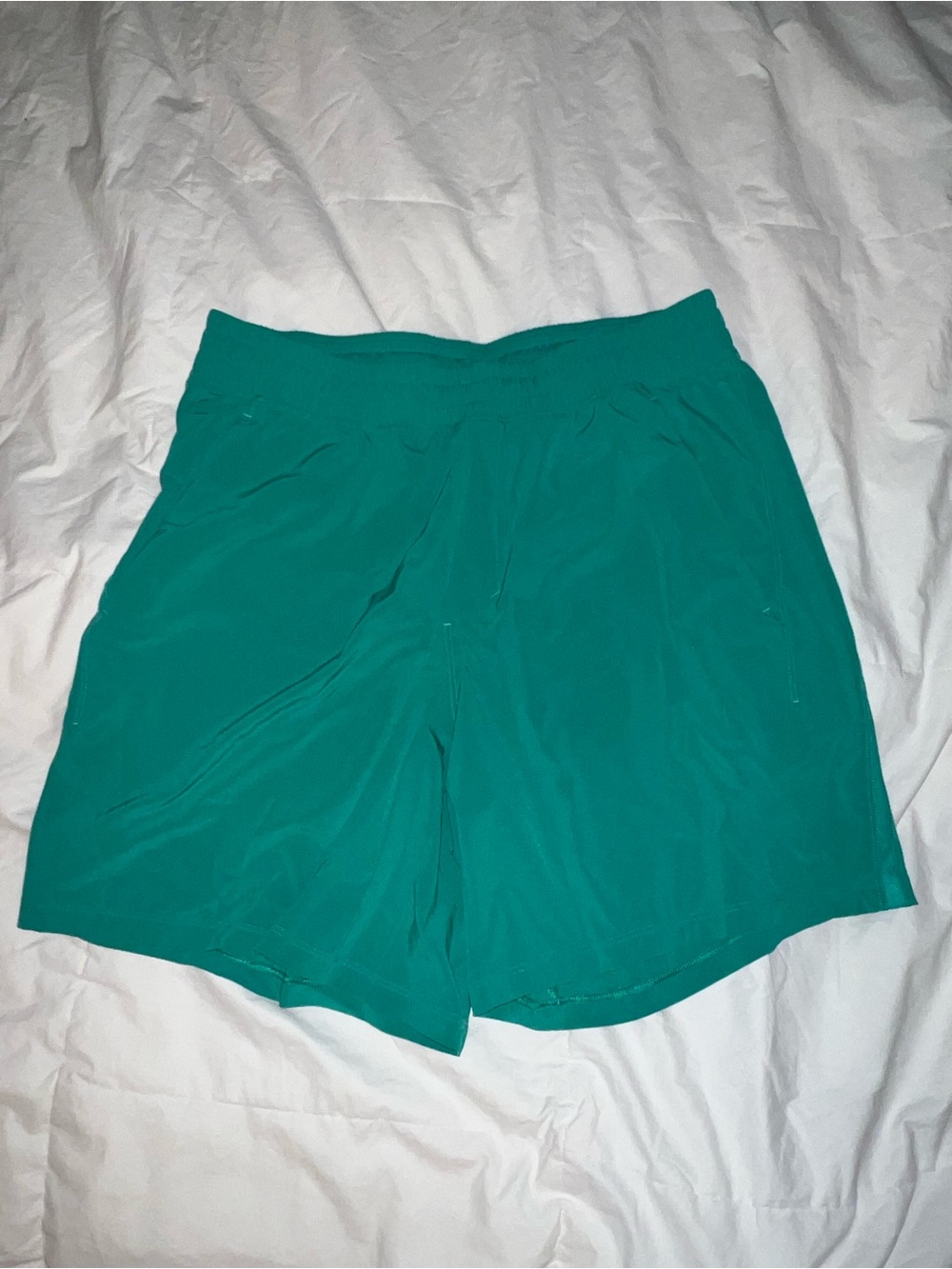 Men’s Lululemon Teal Shorts - L